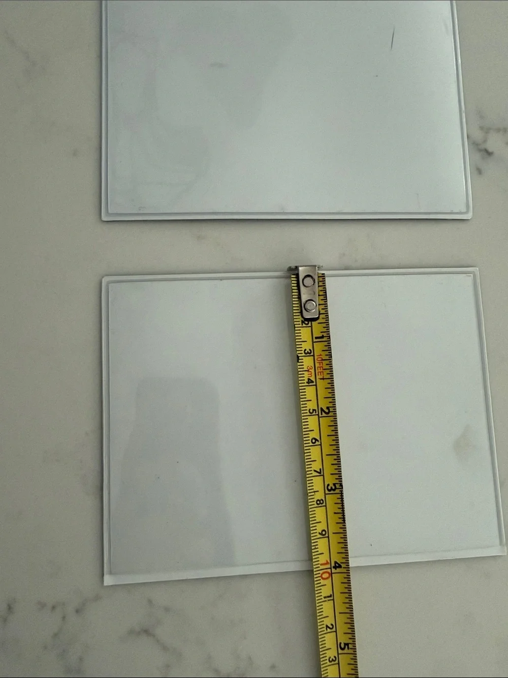 Magnetic photo frames Clear Plastic Card Sleeves - Set of 11